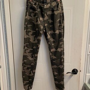 Celebrity Pink Camouflage Cargo Pants